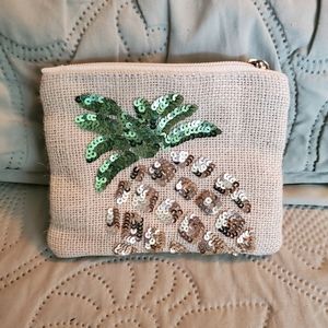 Change Purse pineapple beaded zipper change purge by A&B.